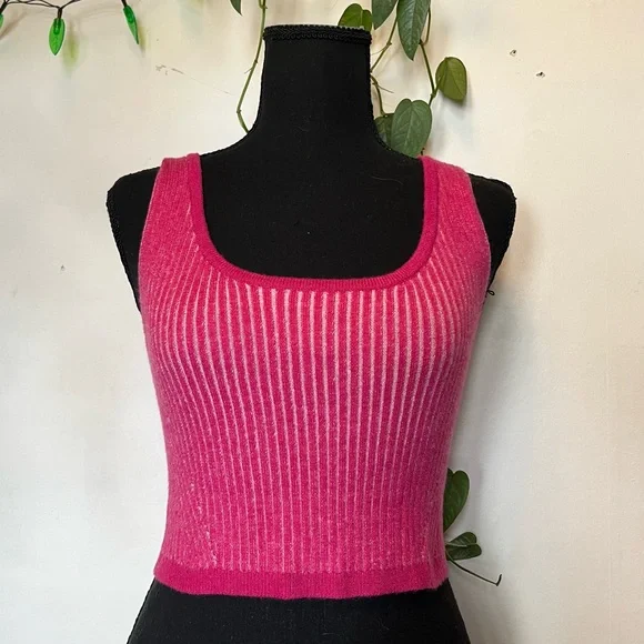 Wild Fable Pink Knitted Crop Tank Top - Picture 1 of 4
